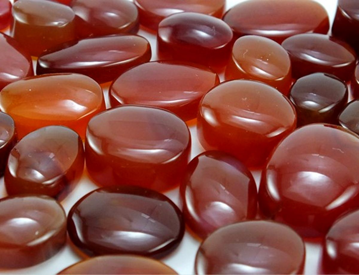 سنگ عقیق ،قیمت عقیق ،رنگ عقیق ،عکس عقیق ،منابع عقیق - وب سایت رسمی کارشناسی جواهرات